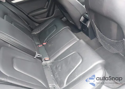 2014 Audi A4 Premium z USA, uszkodzony, nr VIN WAUBFAFL9EN019247